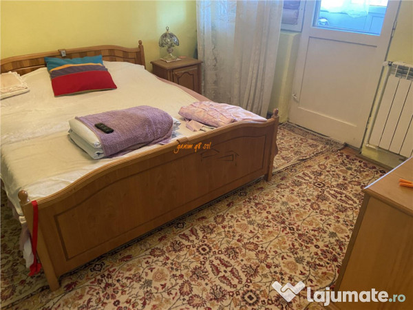 Apartament 3 camere , zona Gara , decomandat, 74 mp ,constru