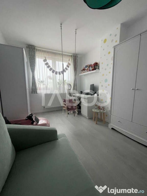 Apartament 3 camere etaj intermediar de vanzare Cluj-Napoca 