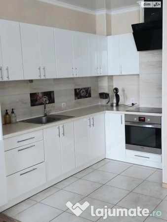 Garsoniera in zona Piatei Romane