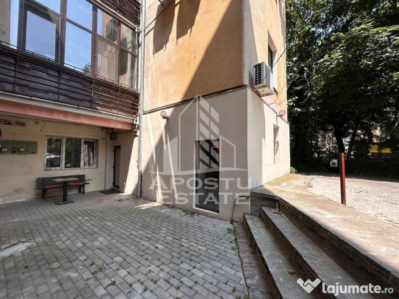 Spatiu birou 27 mp, zona Medicina