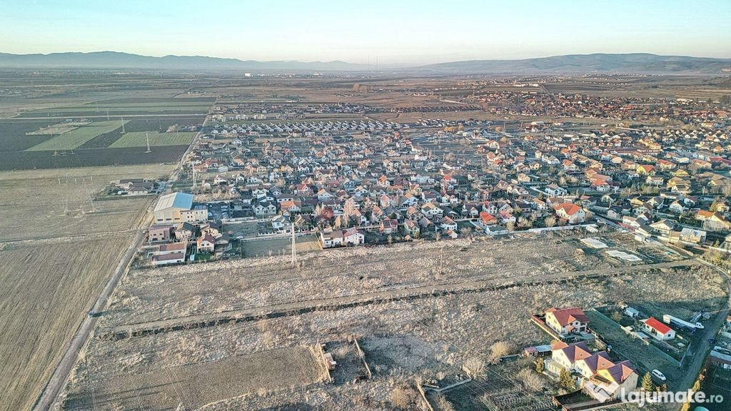 Teren intravilan cu Autorizatie de Construire