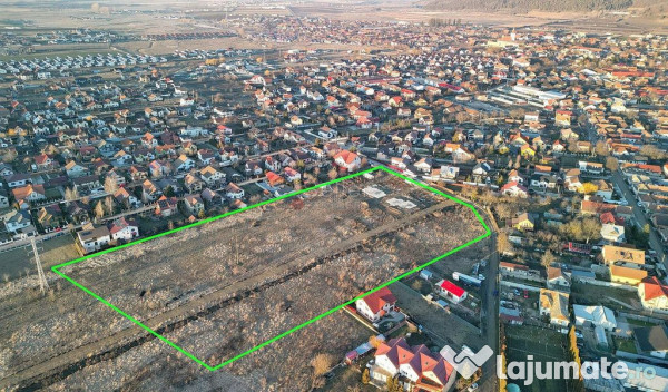 Teren intravilan cu Autorizatie de Construire