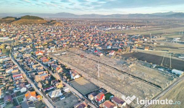 Teren intravilan cu Autorizatie de Construire