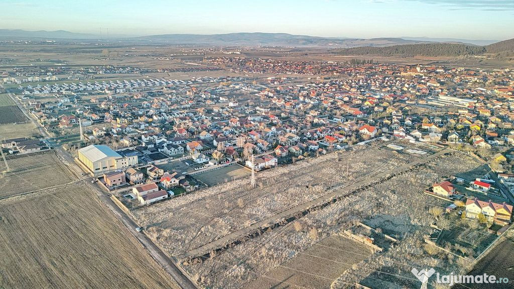 Teren intravilan cu Autorizatie de Construire