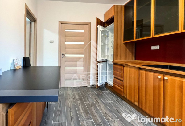 Apartament 2 camere, semidecomandat zona Micalaca 