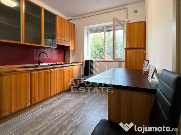 Apartament 2 camere, semidecomandat zona Micalaca 