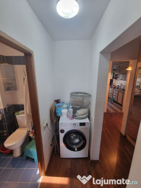 Faleza nord-apartament 4 camere decomandat cu gaze 