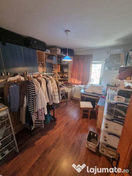 Faleza nord-apartament 4 camere decomandat cu gaze 