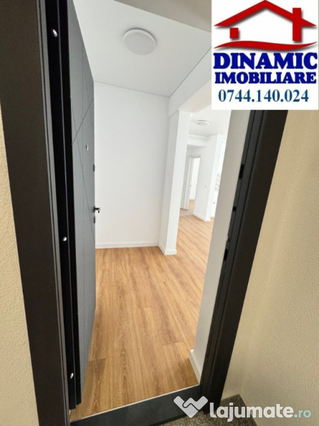 2 cam,et. 3/3, 60 mp,BLOC 6 FERMELOR.Preț 61157 €+TVA 21% 