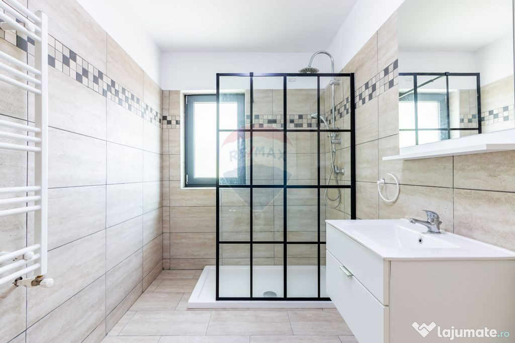 Casă / Vilă in Corbeanca, toate utilitatile, strada pri...