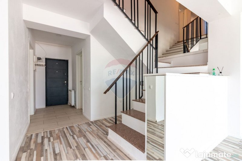 Casă / Vilă in Corbeanca, toate utilitatile, strada pri...