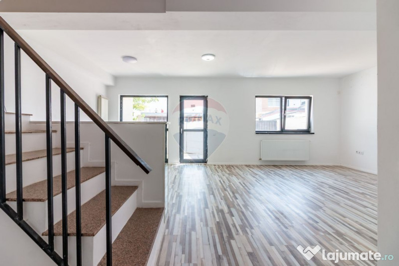 Casă / Vilă in Corbeanca, toate utilitatile, strada pri...