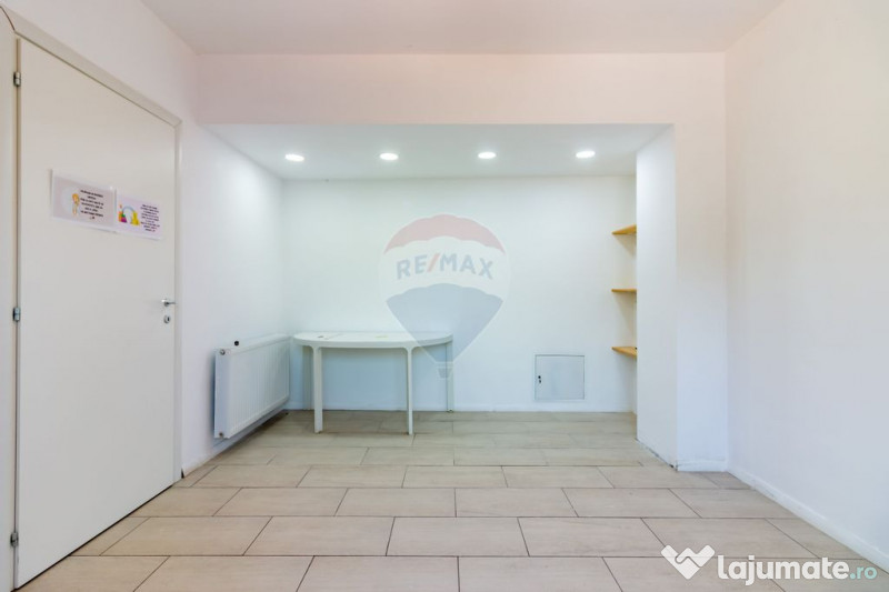 Casă / Vilă in Corbeanca, toate utilitatile, strada pri...