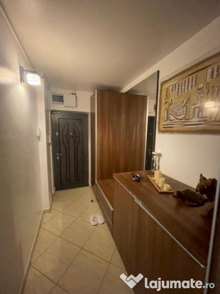 Apartament cu vedere frontala catre mare - zona Faleza Nord, 