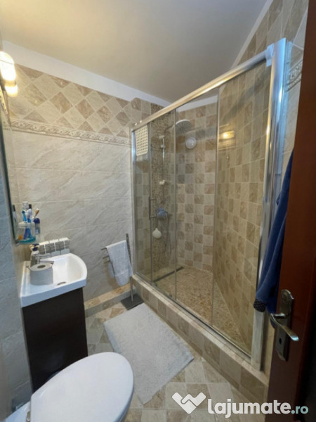 Apartament cu vedere frontala catre mare - zona Faleza Nord, 