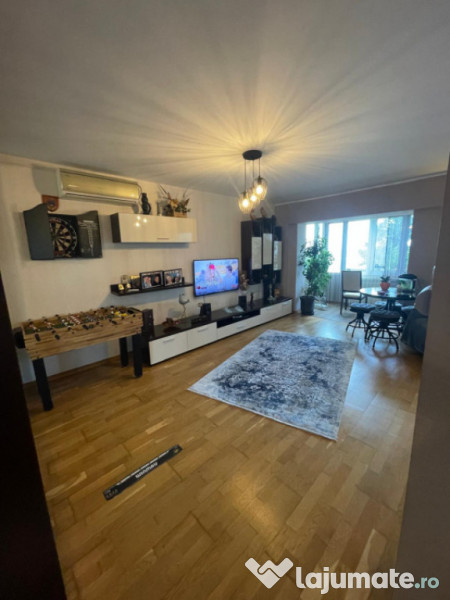 Apartament cu vedere frontala catre mare - zona Faleza Nord, 