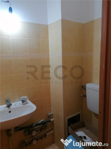 Reco Apartament 3 camere decomandat zona Dragos Voda 