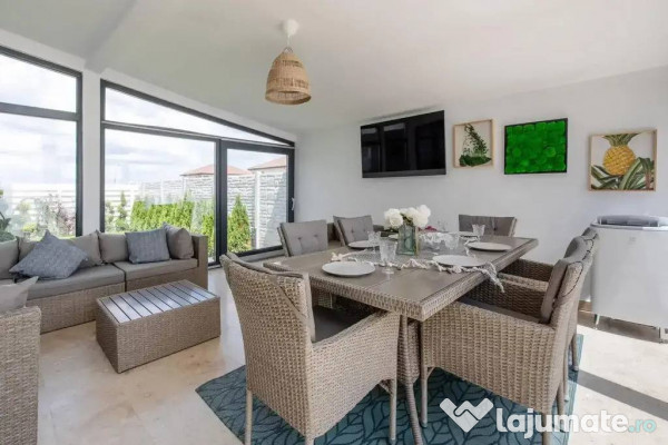 Cartier LUX de case individuale cu cămară si 2 parcari