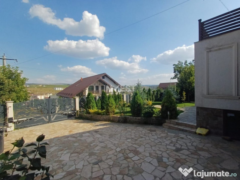 VILĂ CU 5 CAMERE - 150 MP UTILI - BECI, GARAJ, 717 MP TEREN 