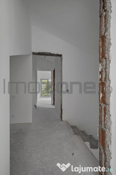 Duplex P+M, 195 mp utili – Buftea, Str. Horia, langa lac 