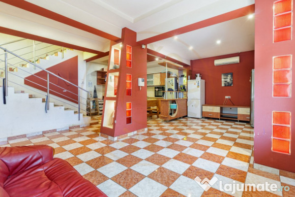 Casa cu curte | Potential pentru rezidenta sau afacere| Apar 