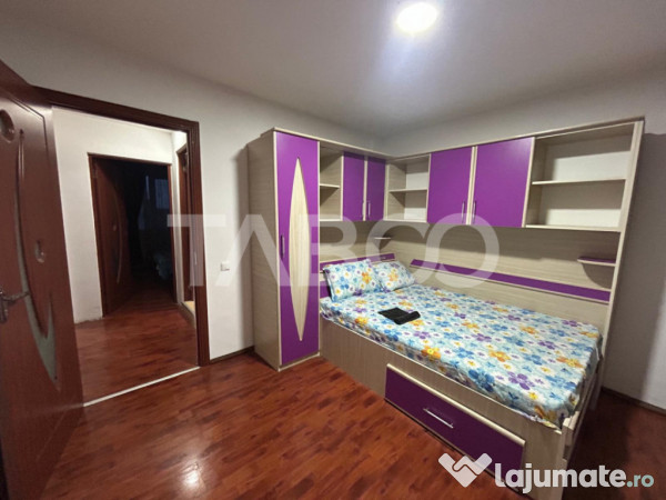 De vanzare apartament 3 camere spatios cu balcon Piata Delfi 