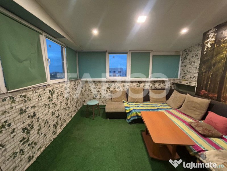 De vanzare apartament 3 camere spatios cu balcon Piata Delfi 