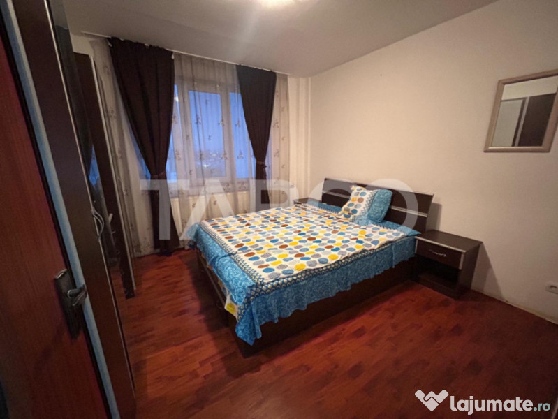 De vanzare apartament 3 camere spatios cu balcon Piata Delfi 