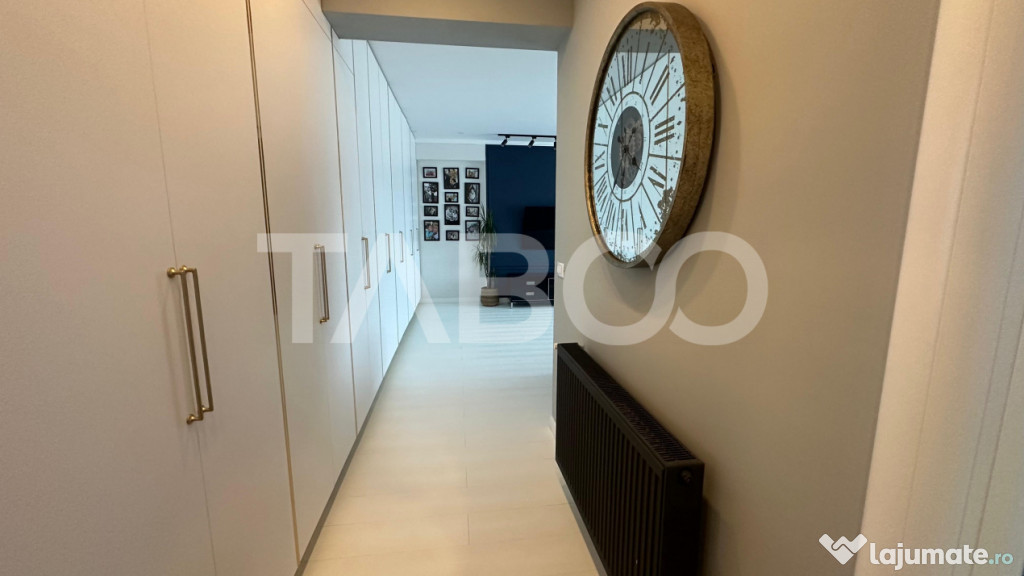 Penthouse 3 camere de lux 2 bai loc de parcare zona Lupeni S 