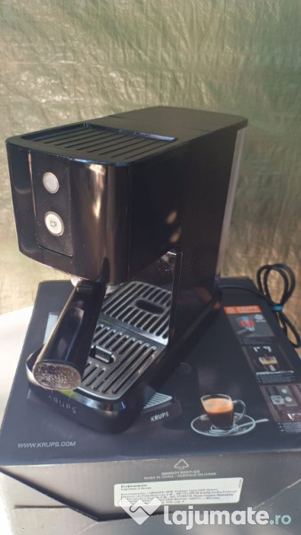 Espressor Krups Calvi XP3410, 1460W, 15 bar, 1 l, Stare, Foarte bună 
