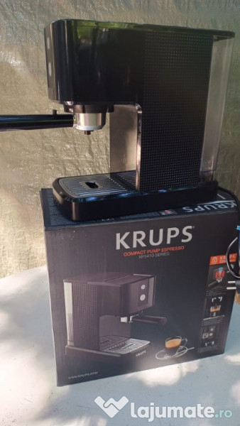 Espressor Krups Calvi XP3410, 1460W, 15 bar, 1 l, Stare, Foarte bună 