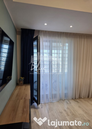 Apartament 3 camere zona Delfinariu 
