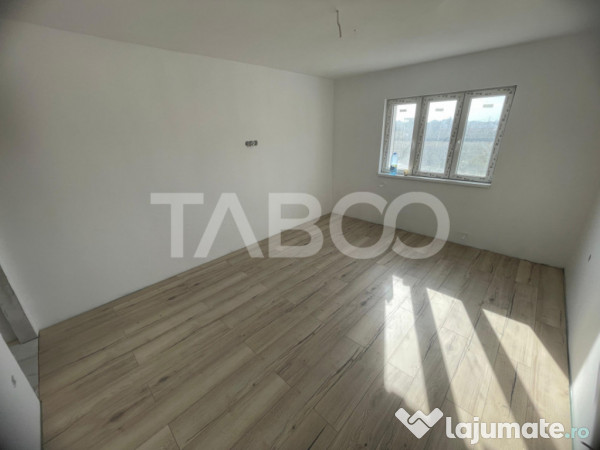 Apartament 2 camere decomandat de vanzare in zona Lazaret 