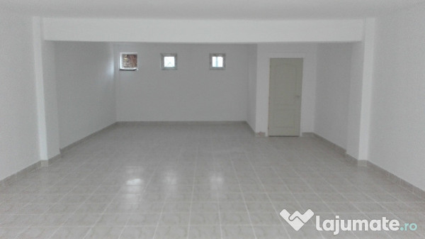 Spatiu comercial 70 mp, zona Selgros