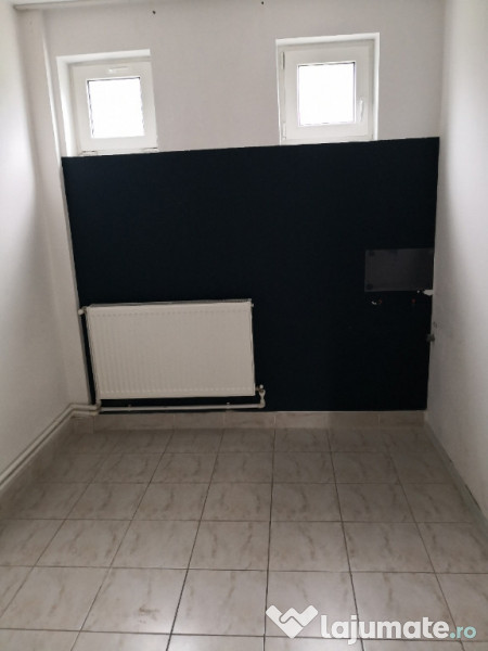 Spatiu comercial 70 mp, zona Selgros