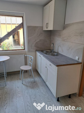 Apartament cu o camera la casa central in codlea 