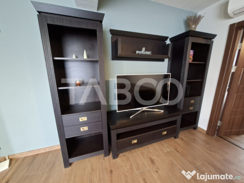 Apartament 2 camere de inchiriat 2 locuri de parcare piscina 