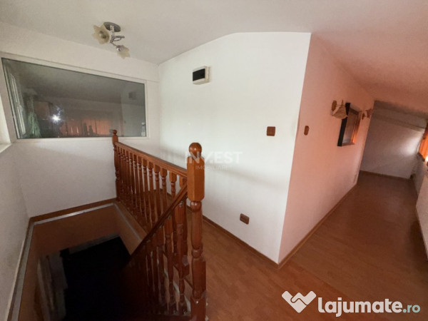 CASA 4 CAMERE, 2 BAI , BECI , MAGAZIE , 500 MP TEREN , LUNCA 