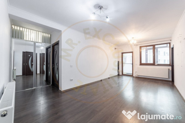 Apartament cu 4 camere, garaj și panouri fotovoltaice – B