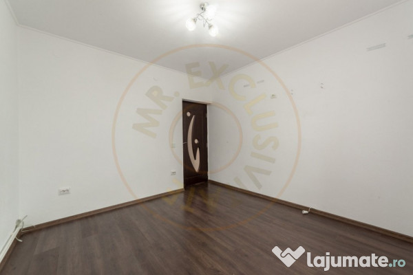 Apartament cu 4 camere, garaj și panouri fotovoltaice – B