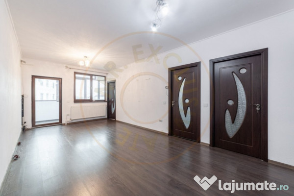 Apartament cu 4 camere, garaj și panouri fotovoltaice – B