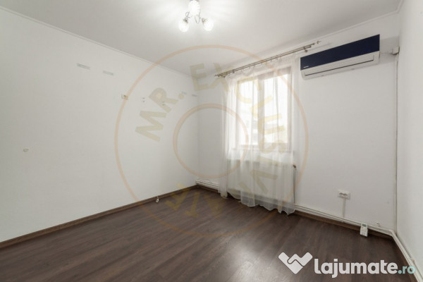 Apartament cu 4 camere, garaj și panouri fotovoltaice – B