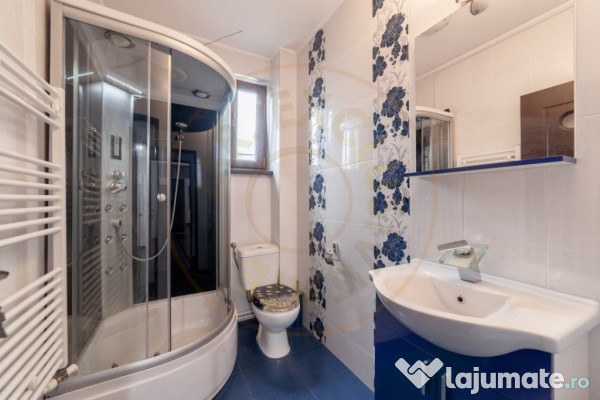 Apartament cu 4 camere, garaj și panouri fotovoltaice – B