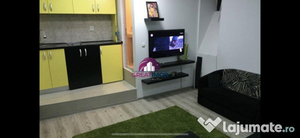 Garsoniera de (Oferta 1)