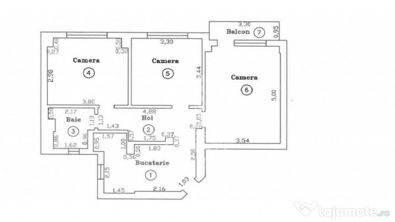 Apartament cu 3 camere, decomandat, centrala proprie,Spit...