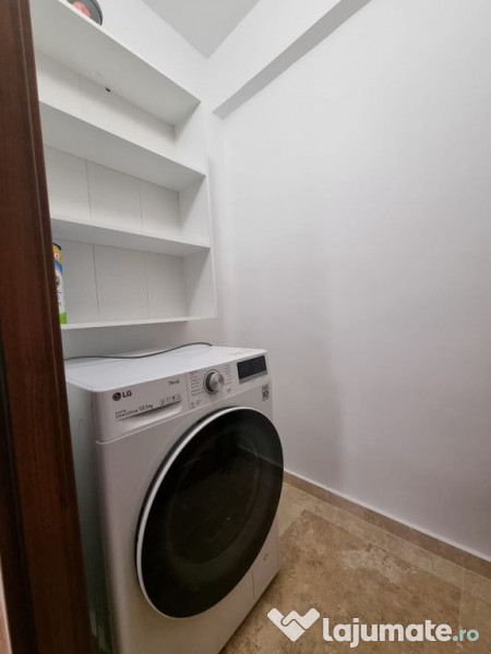 Bd mamaia spitalul militar-apartament 2 camere decomandat...