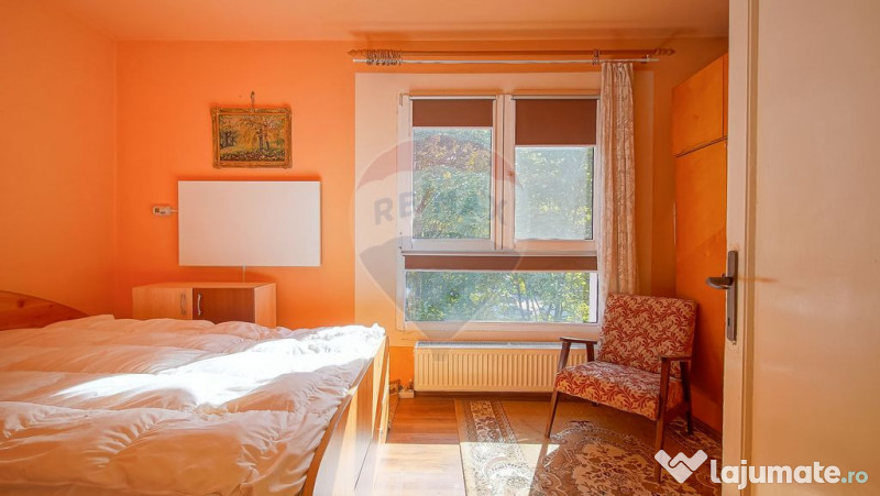 Apartament 3 camere, complet mobilat, la 1 minut de Piaț... 