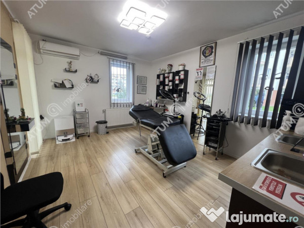 Spatiu comercial de 2 camere cu 2 bai 3 locuri de parcare zo 