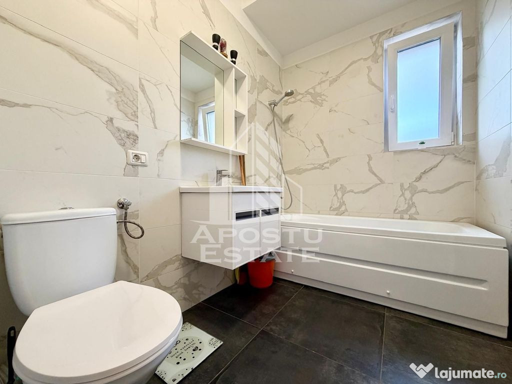 Apartament 3 camere, centrala proprie, loc de parcare, Giroc