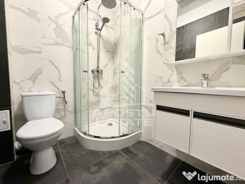 Apartament 3 camere, centrala proprie, loc de parcare, Giroc